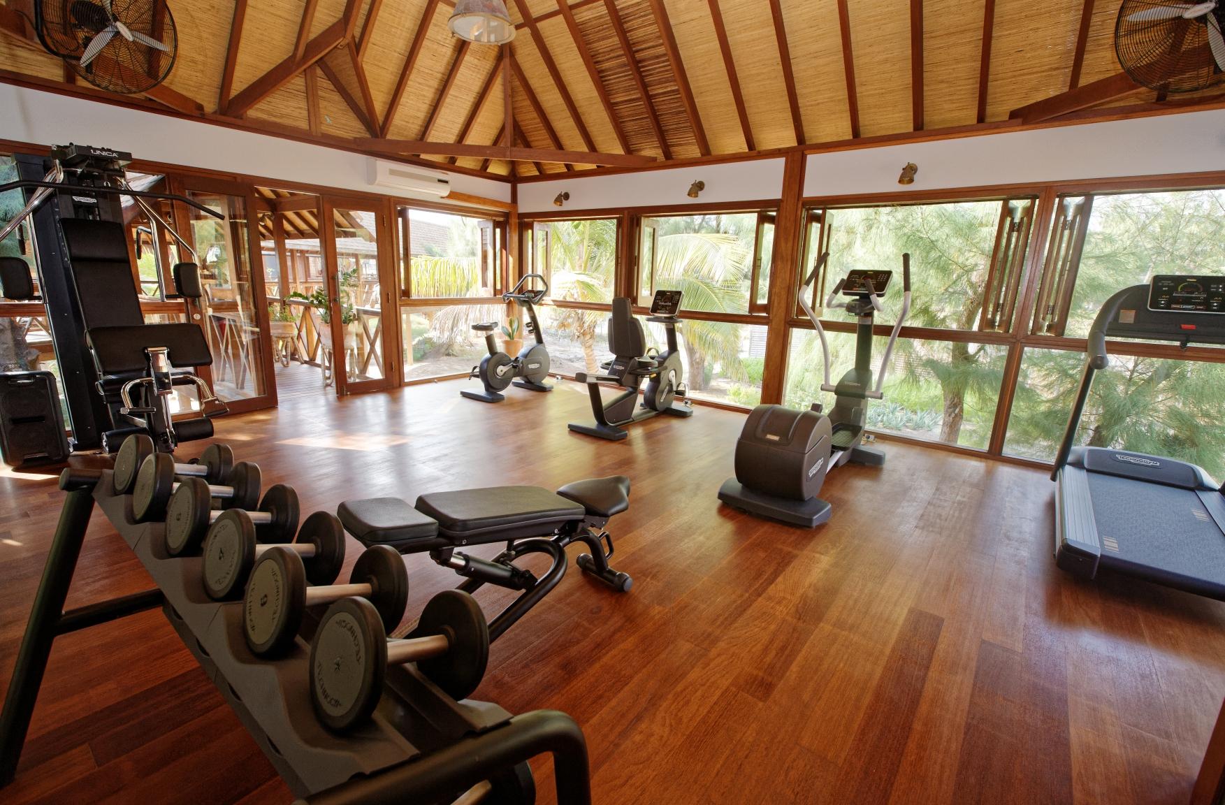 Miramar Sentidos Beach Retreat מראה חיצוני תמונה